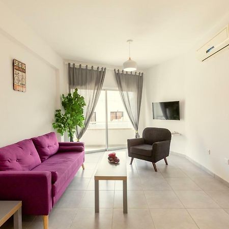 Savvas City Centre Flat Larnaca Bagian luar foto