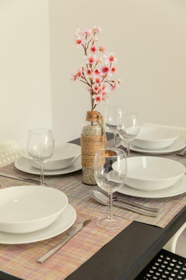 Savvas City Centre Flat Larnaca Bagian luar foto